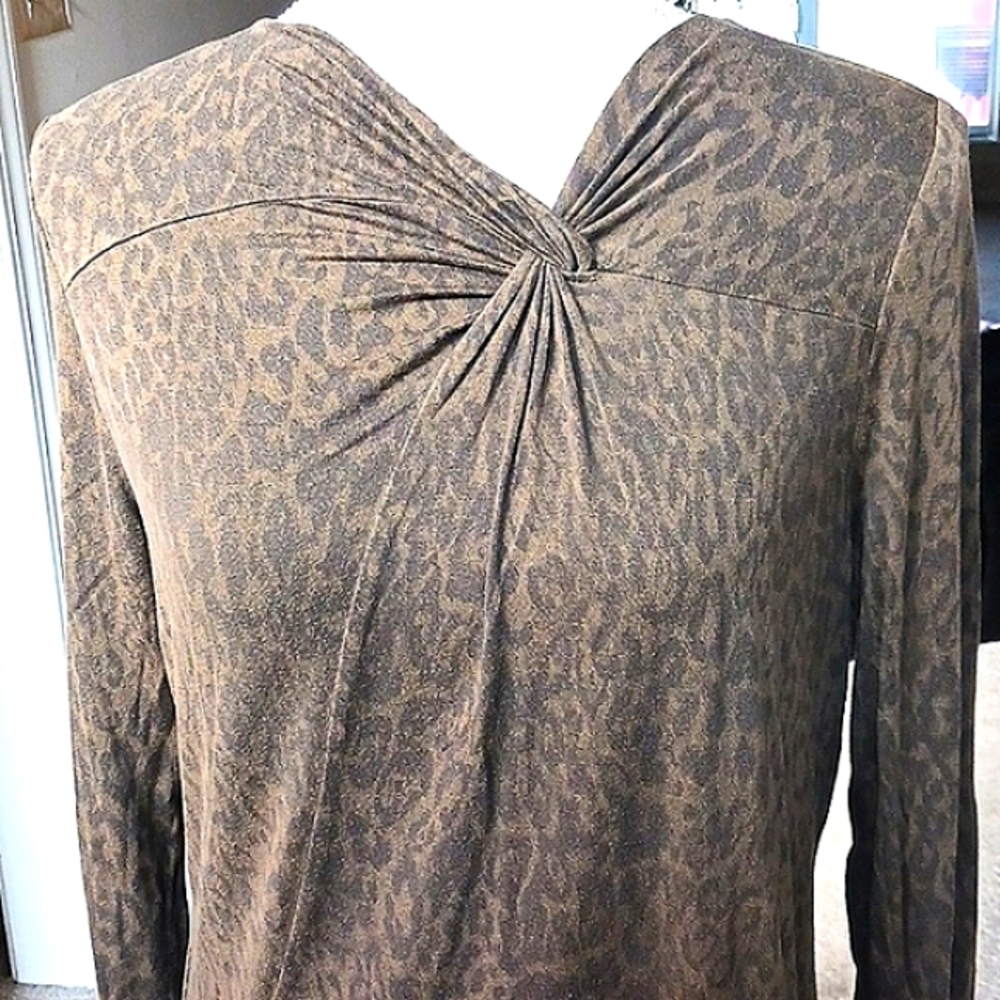 XCVI WOMEN'S BROWN TOP SIZE MEDIUM - Picture 10 of 10